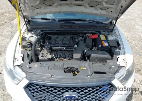 2014 Ford Police Interceptor Police Interceptor z USA, uszkodzony, nr VIN 1FAHP2L88EG138210